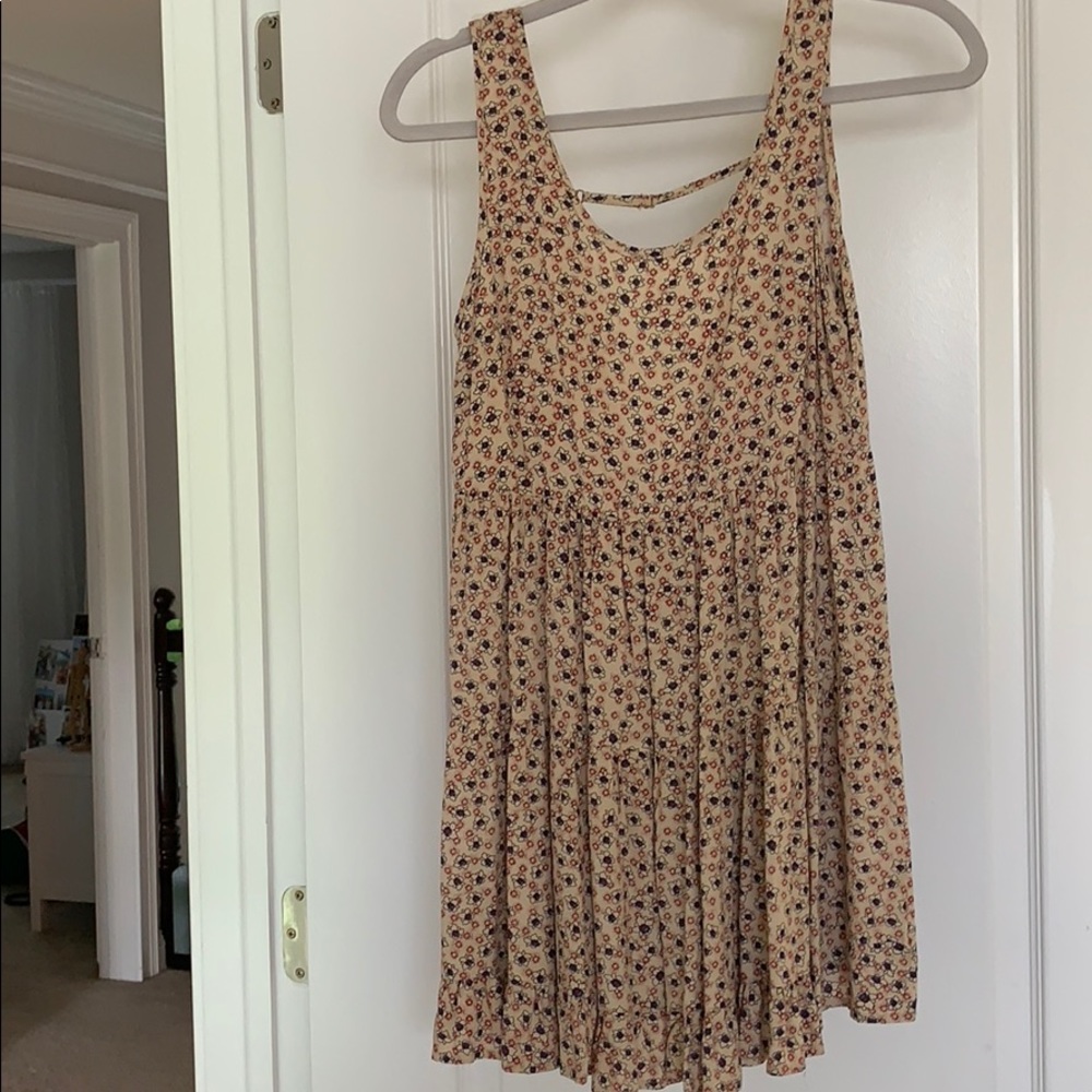 Tan / blue / red flower child dress